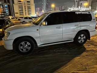  2 Toyota Land Cruiser 2006