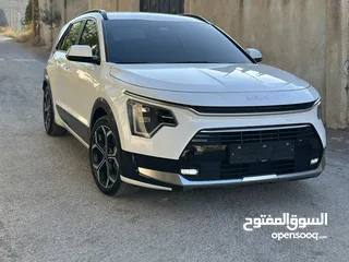  1 كيا نيرو  اضافات مميزة موجودة في الخليل