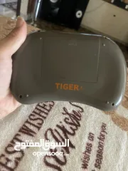  1 ريموت سمارت معو شاحن بحاله ممتاز سعر 20 دينار قابل للتفاوض