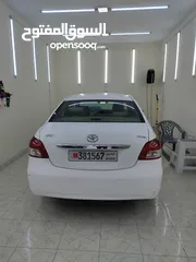  2 Toyota Yaris