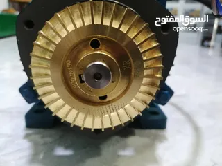  4 عرض ماتور ماء ايطالي نصف حصان / ضمان سنة
