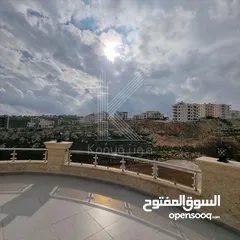  1 شقق فاخرة للبيع في الجبيهة