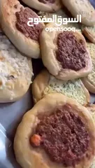  6 طعام منزلي لذيذ وحلويات مثل حلويات السينابون او الكيك او معجنات او معمول العيد وعرايس لذيذة جدا