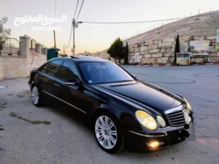  2 مرسيدس E200