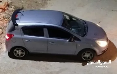  2 أبل كورسا 2008 جير عادي