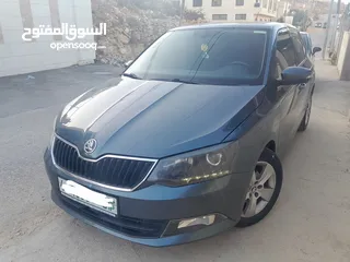  2 سكودا فابيا 2019. ترخيص 2018 اتومات ولا غرام بوية