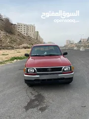  11 بكم للبيع تيوتا
