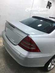 4 مرسيدس c200 موديل 2004 لون سلفر