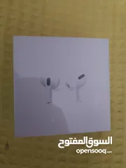  1 AirPods Pro Apple