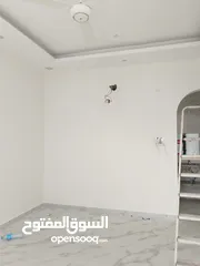  14 بيت للبيع طابق