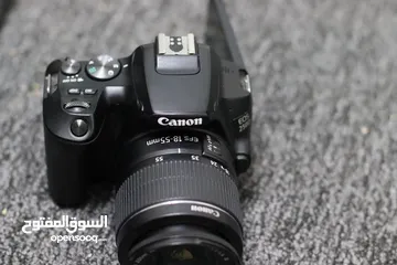  3 كاميرا كانون 250D  الاحترافية بحالة الوكالة  مع كامل اغراضها بسعر مغري جدا جدا + كانون 2000D