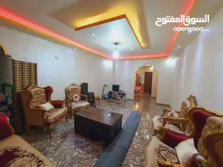  3 شقة للبيع الزرقاء ضاحية المدينة المنورة من مالك مباشر قريب من جميع الخدمات