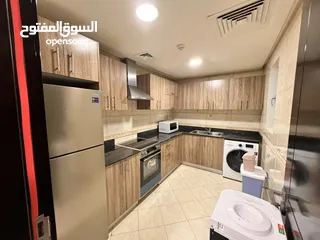  5 For rent in Juffair sea view apartment  للإيجار في الجفير شقه اطلاله بحريه