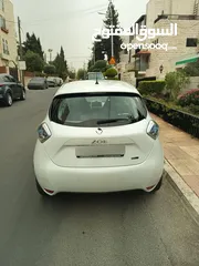  12 رينو زوي 2019