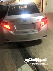  6 تويوتا   يارس 2016. 1500cc للبيع بسبب عدم الاستعمال لوجود سيارات اخرى  مع الشكر