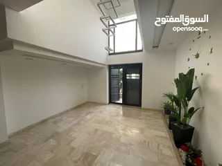  2 شقة جديدة للأيجار بجانب جامع ناصر