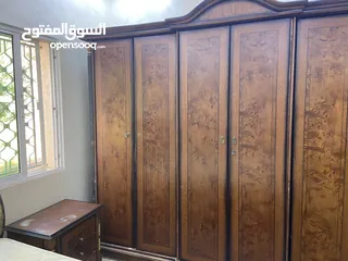  6 غرفة نوم بحالة جيد