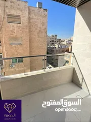  2 شقة طابق ثالث سكني استثماري لم تسكن لقطه وبسعر مغري جداا عرض خاص ع اخر شقة أرقى مناطق الجاردنز