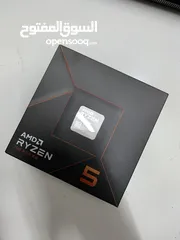  1 معالج RYZEN 5 5500 و RYZEN 5 7600X جديد لحق ما تلحق حبه وحده فقط وبسعر مناسب .