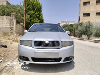  3 سكودا فابيا للبيع موديل 2004 اوتوماتيك بحالة الوكالة
