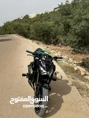  4 Kawasaki z800 2016 abs  للبيع بحالة الوكالة