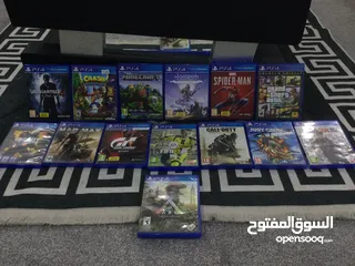  1 العاب و سيدي بلايستيشن 4 للبيع باستعمل نضيف ما في ولا خدش.........................................