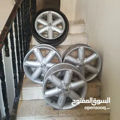 2 جنط 18نيسان للبيع