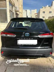  4 Toyota Corolla Cross 2023