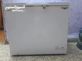  1 فريزر  للبيع بحالة ممتازة الوكالة