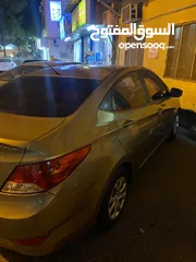  2 Hyundai accent 2013 for sale in good condition.