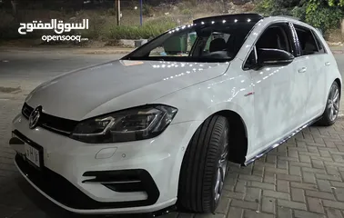  1 Golf R Line (MK 7.5) موديل 2019 محرك 1500 CC