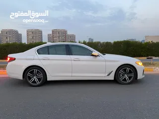  4 BMW 530i موديل 2022