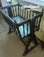  6 سجاده وكرسي طعام وسرير بيبي وكوت بيبي عدد 2