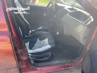  6 فيت بونتو موديل 2002