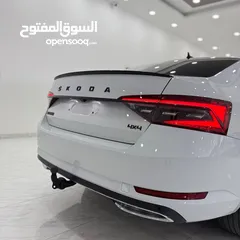  14 اسكودا سوبيرب سبورت لاين