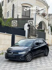  1 بولو محرك1000تربو سحب شركة المتحدة 2023ترخيص2022 ماشية فقط29000كم