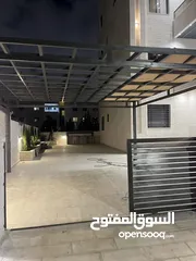  22 شقة طابق ارضي مدخل مستقل للبيع جنوب الراهبات مساحة 165 متر مع حديقة وكراج خاص قرب كلية غرناطه