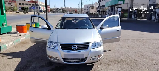  1 نيسان صني 2011 غنية عن التعريف  لون سلفر ميتالك لم تعمل تكسي استخدام شخصي