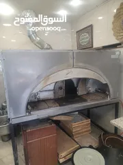  1 فرن  و عجانة  للبيع