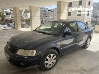  3 باسات 98 لون كحلي 1800 بنزين جير عادي