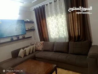  4 أثاث غرفة ضيوف ممتاز للبيع بشكل كامل او مجزء السعر مجزء على الهاتف