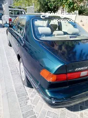  2 Toyota Camry 2000