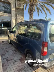  4 بيجو بارتنر 2017