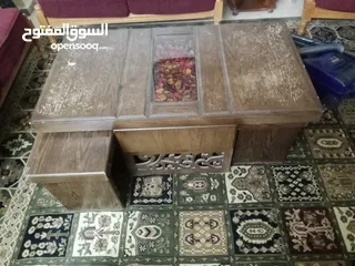  3 طاوله وسط مع 4 طربيزات