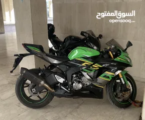  1 kawasaki NINJA zx6r 636cc 2015 model running  20.000 km/h