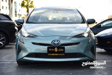  2 تويوتا بريوس هايبرد 2016 بحالة الشركة Toyota Prius Hybrid 2016