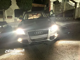  3 اودي A4  موديل 2009 للبيع