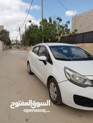  3 كيا ريو موديل 2012 مرخصة سنة كاملة