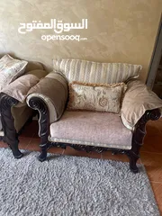  6 كنب نضيف بحالة الوكاله بسعر حرق