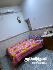  4 جوربايه و ميز تواليت